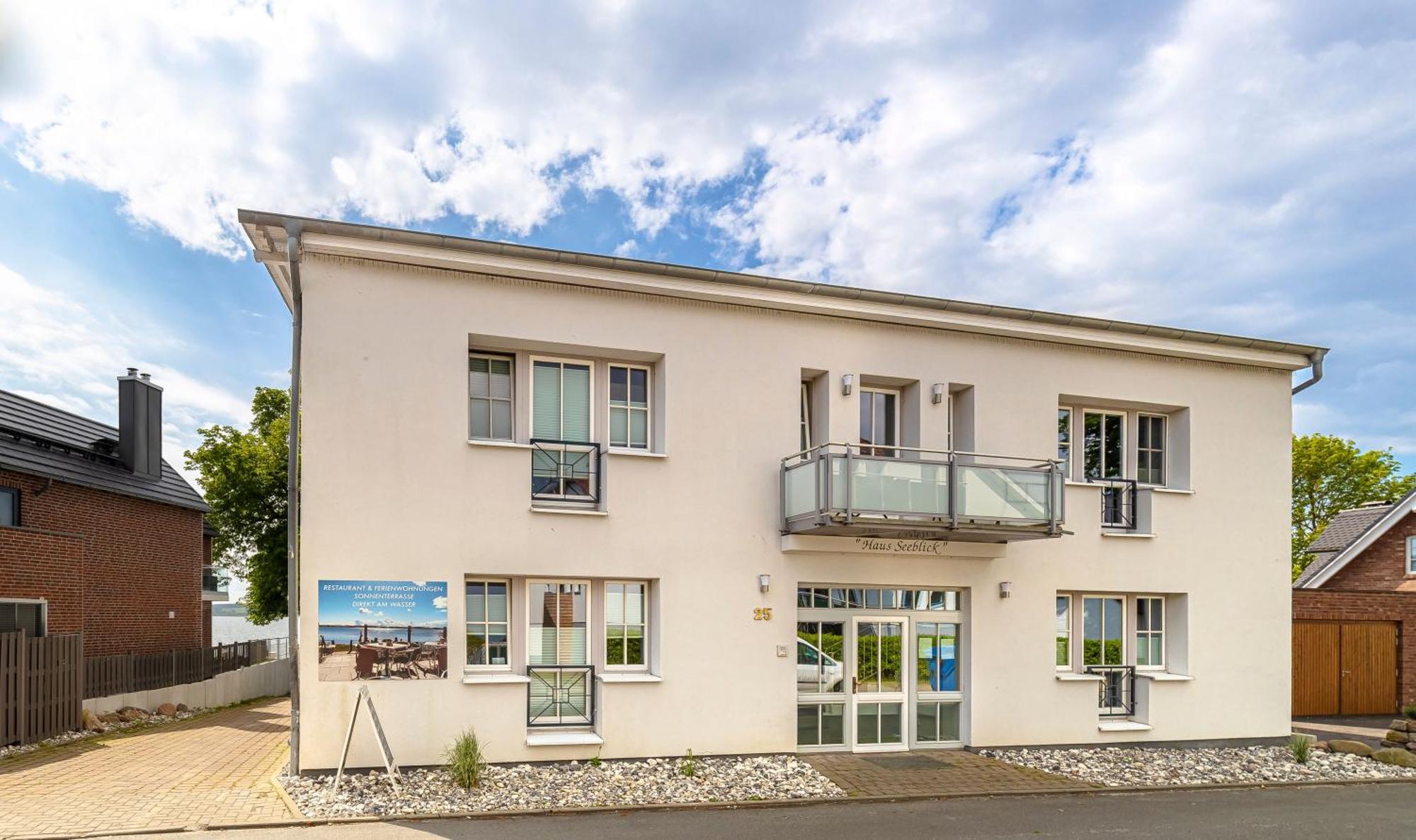 Haus Seeblick Mit 9 Wohnungen Alt Reddevitz Dış mekan fotoğraf